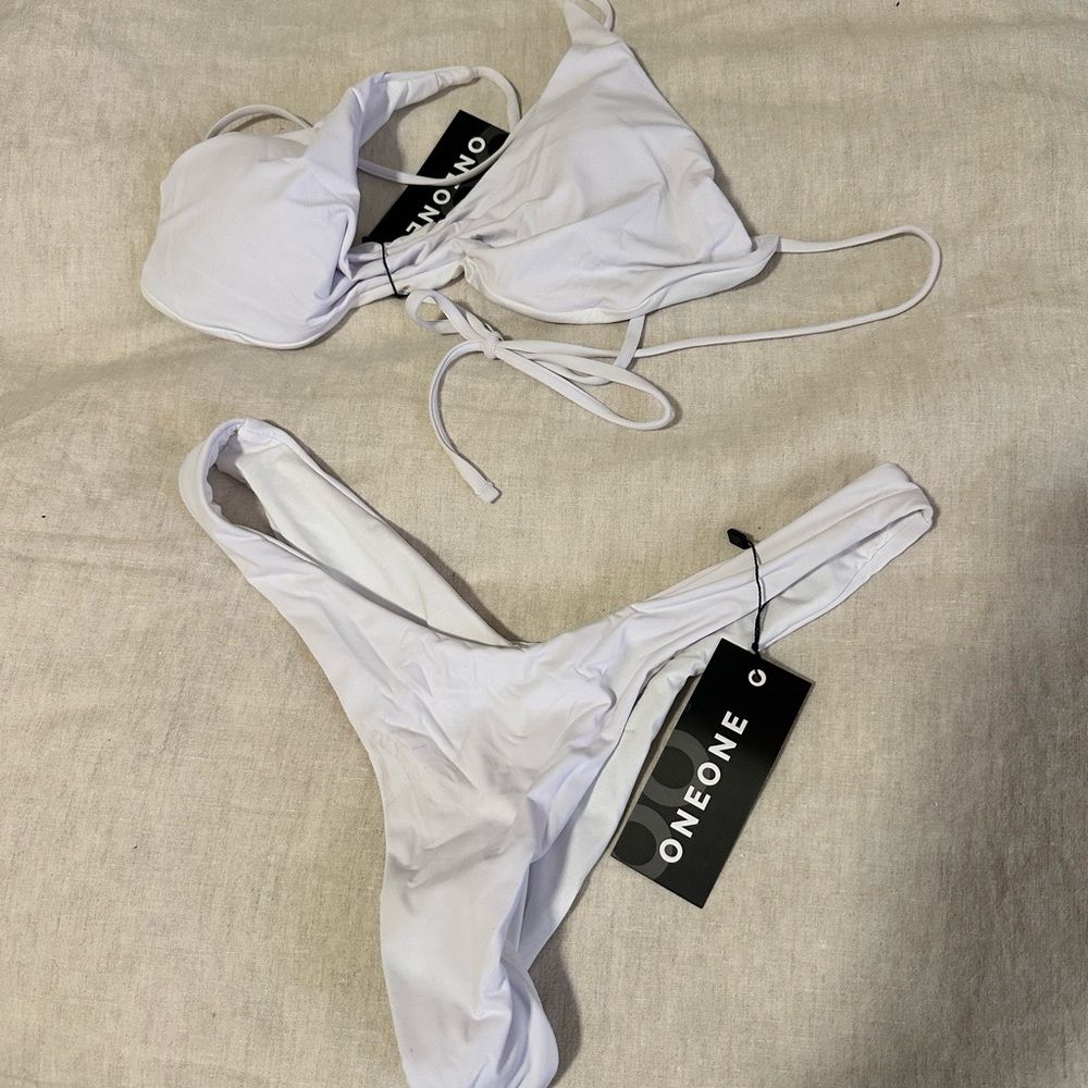 OneOne White Bikini Set